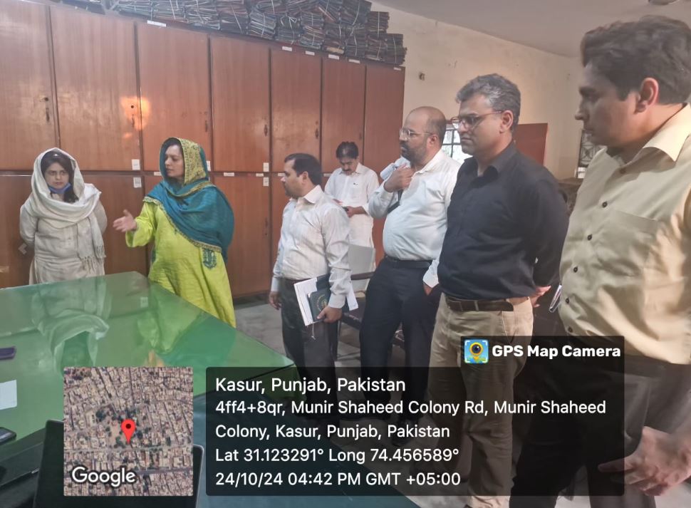 Gallery and event photograph 15
